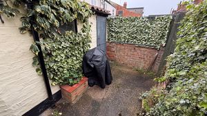 Photo 8- click for photo gallery